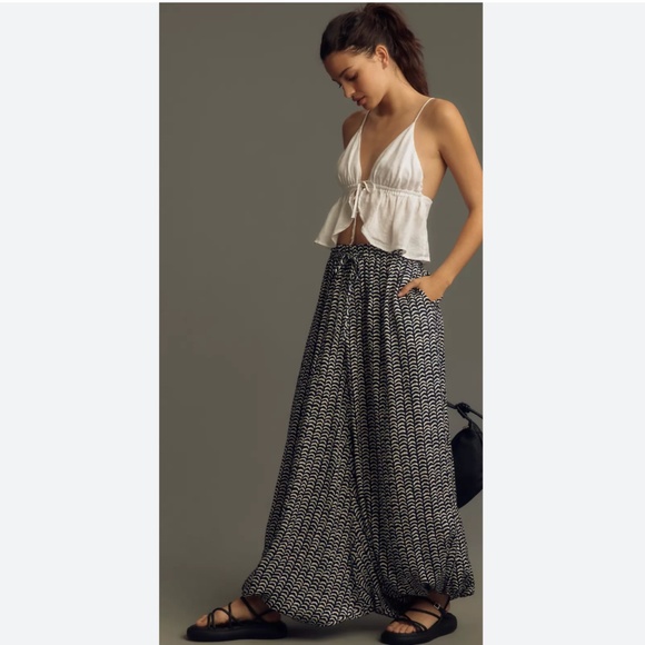 Anthropologie Maeve Silky Harem Parachute Pants Black White Moon Print - Picture 3 of 6